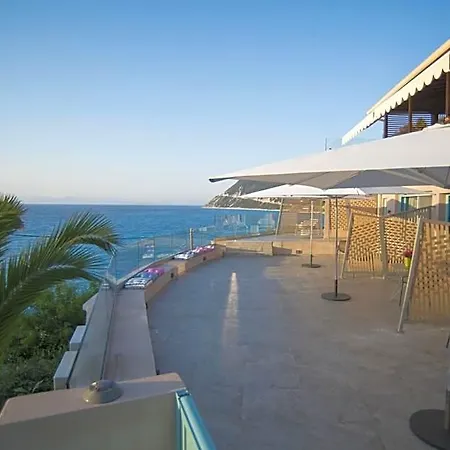 The Ionian View فندق 4*